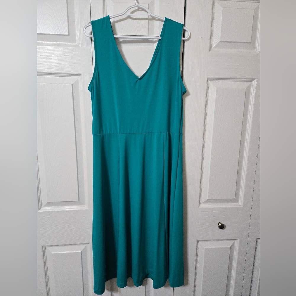 Roaman's Teal/Green Tank Dress, Size 18W, V Neck Summer Dress, EUC - Picture 6 of 6